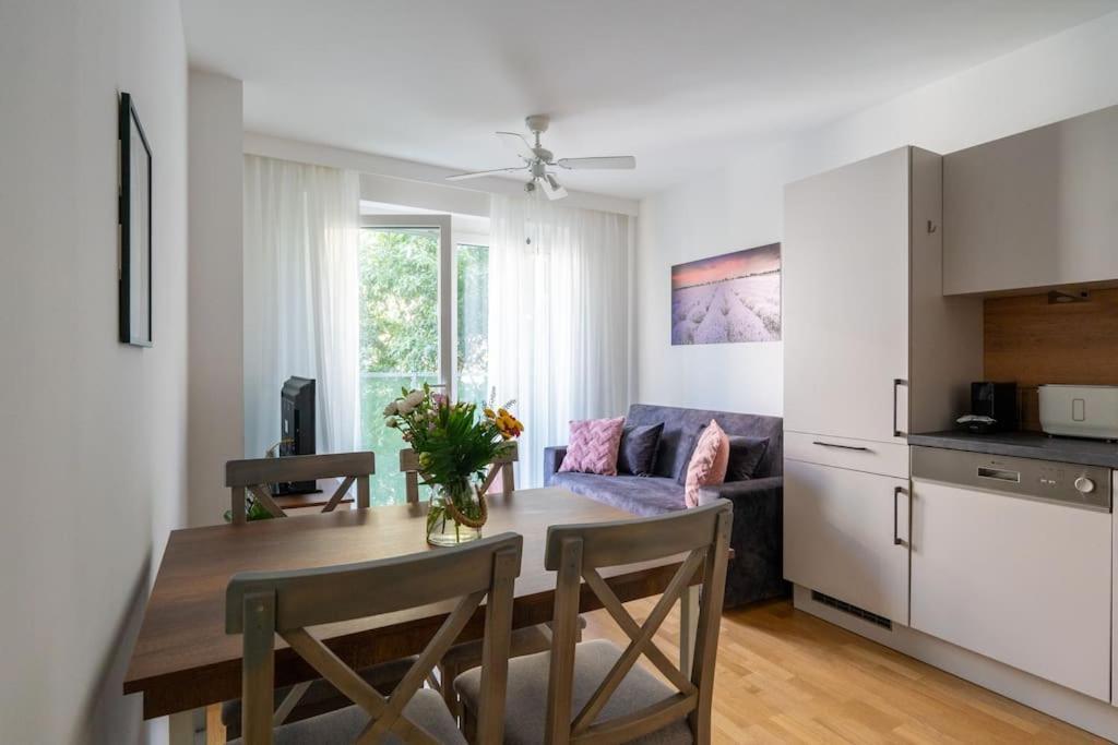 Ferienwohnung 1Br Excellence, Fast To Centre By Hm Wien Exterior foto